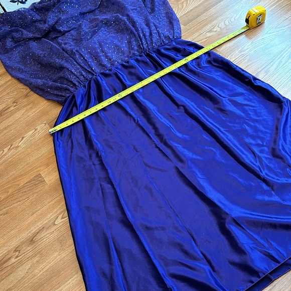 Vintage 1990’s short sleeve purple floral/sequin dress. Size 20/22. - Picture 15 of 17